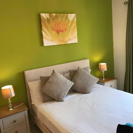 2 Bed 2 Bath Penthouse Ff By Pola At Aps Apartman *